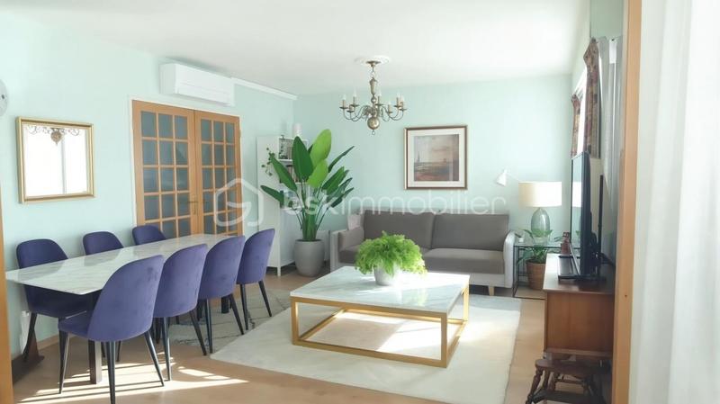 Appartement - 81 m² - 4 pièces