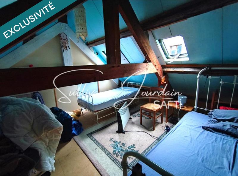 Maison - 329 m² - 13 pièces