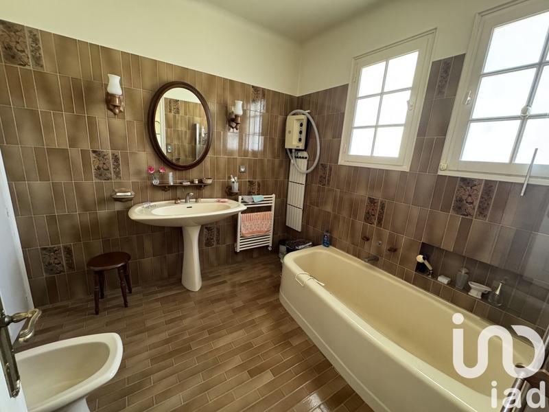 Maison - 145 m² - 6 pièces