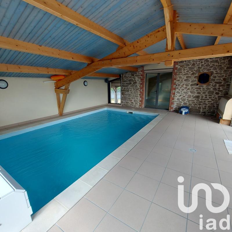 Maison - 166 m² - 8 pièces