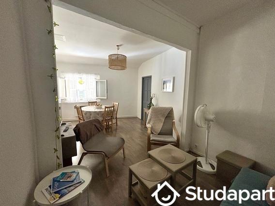 Appartement - 60 m² - 3 pièces