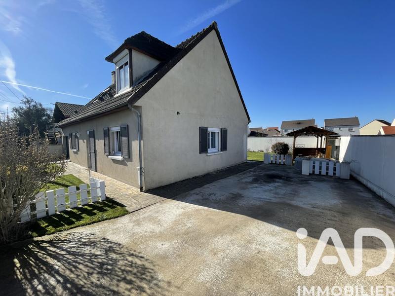 Maison de village - 141 m² - 6 pièces