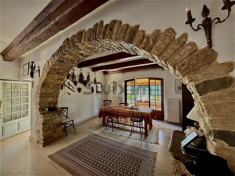 Maison de village - 130 m² - 8 pièces