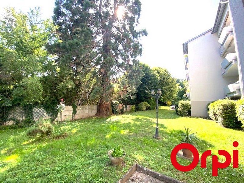 Appartement - 83 m² - 4 pièces