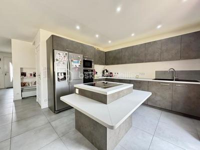 Immeuble - 160 m² - 7 pièces