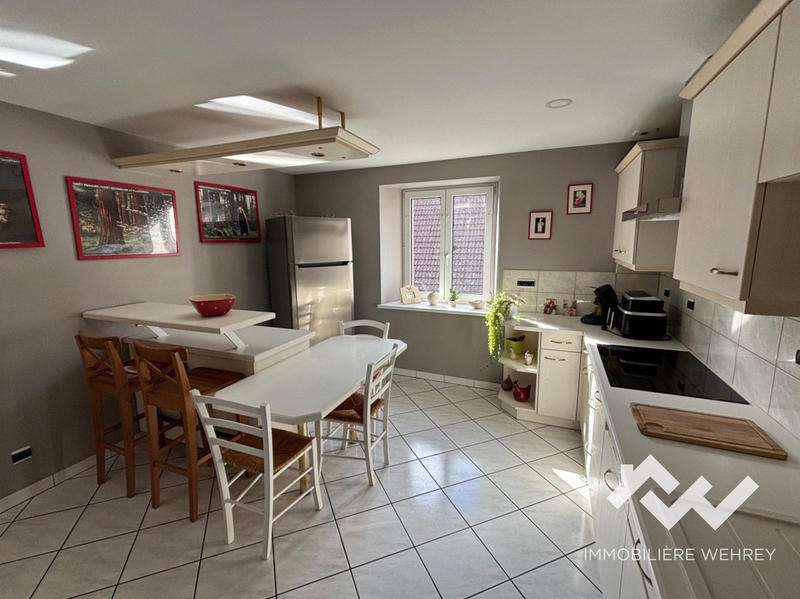 Appartement - 134 m² - 5 pièces