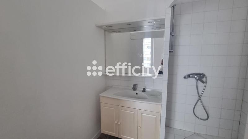 Appartement - 105 m² - 4 pièces