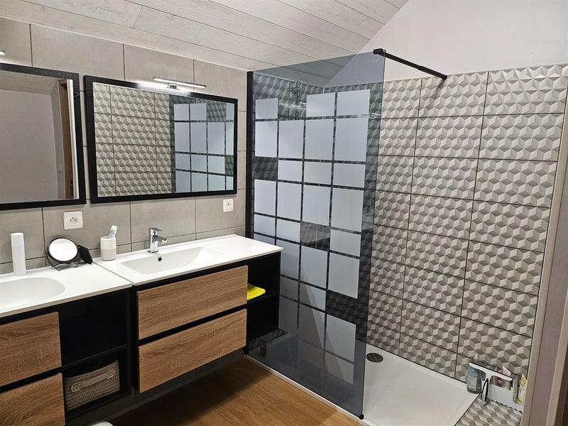 Maison - 160 m² - 5 pièces