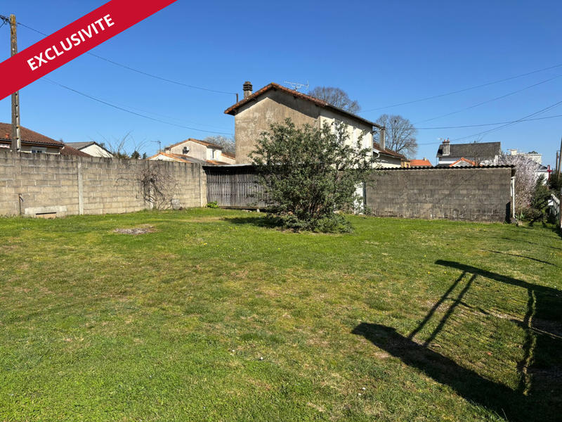 Maison - 99 m² - 4 pièces