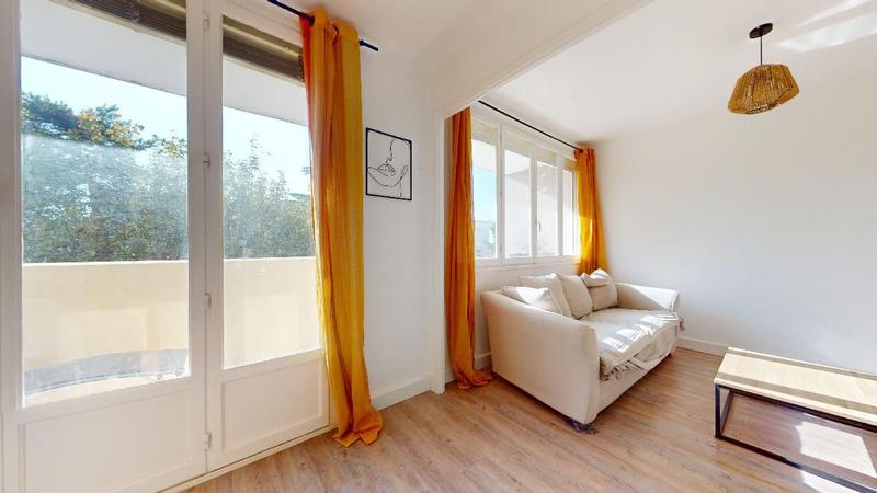 Appartement - 67 m² - 3 pièces