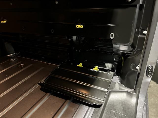 Citroën Jumpy Fourgon m 2.2 Diesel 150 Ch Automatique - 3 Places Banquette Moduwork Pack Caméra Expert Gris Acier