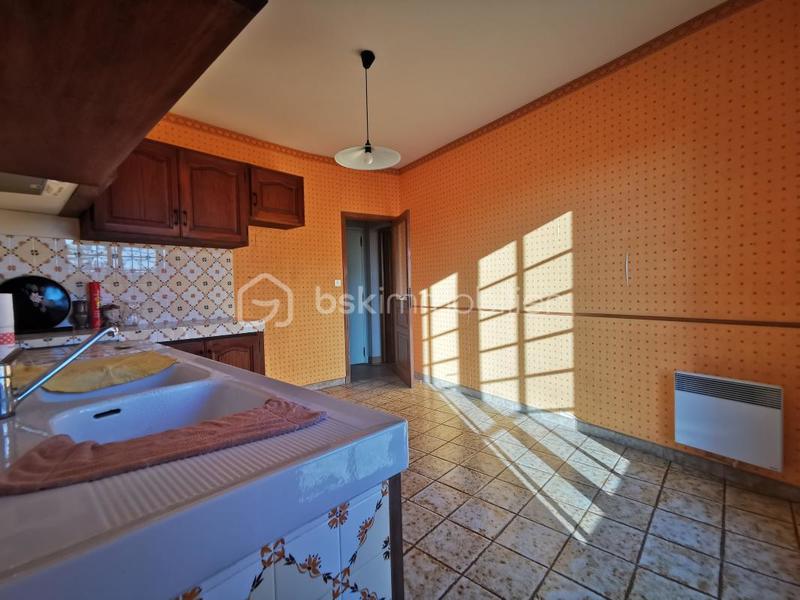 Maison traditionnelle - 138 m² - 138 pièces