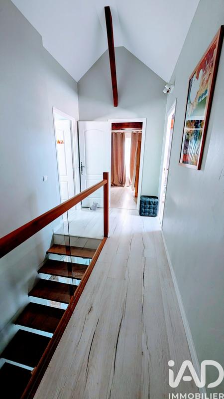 Maison - 199 m² - 7 pièces