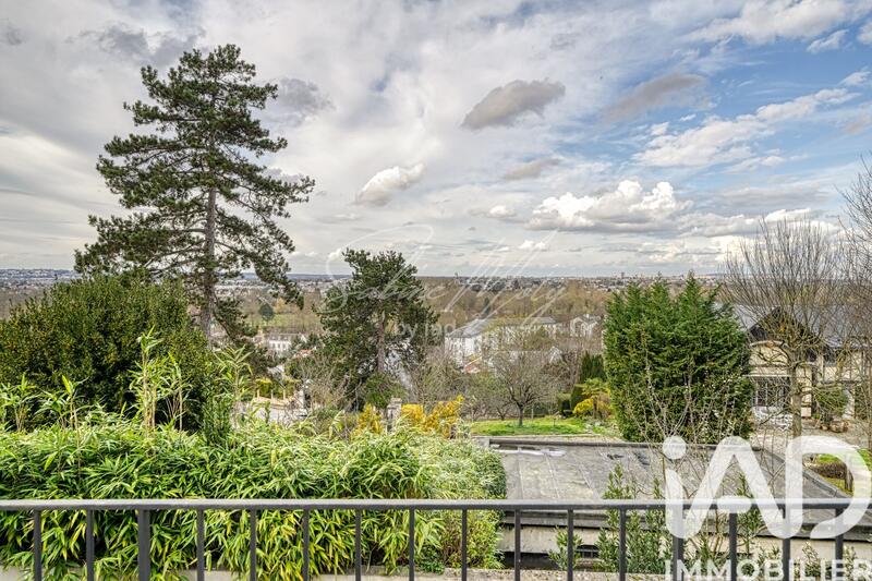 Maison - 190 m² - 7 pièces