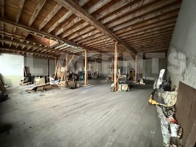 Immeuble - 1 900 m²