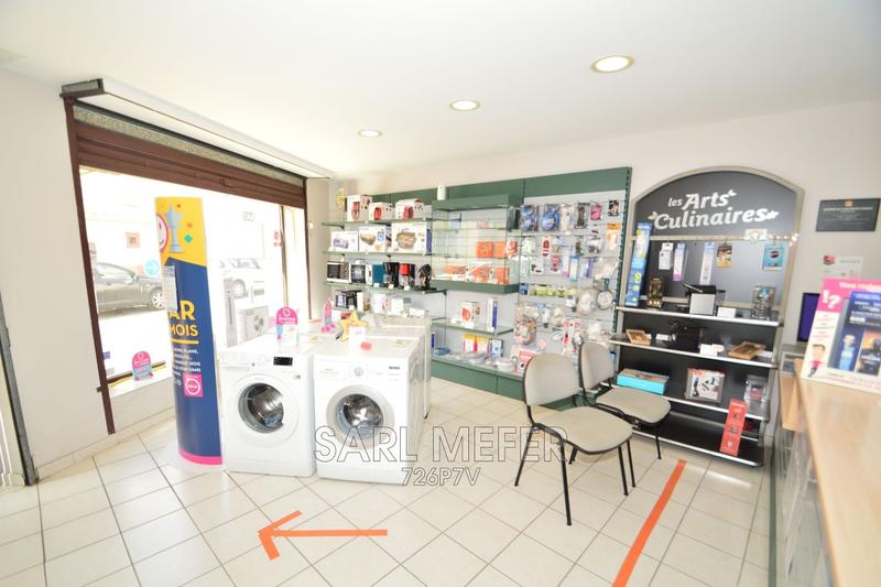 Local commercial - 210 m²