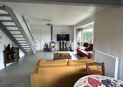 Maison - 94 m² - 4 pièces