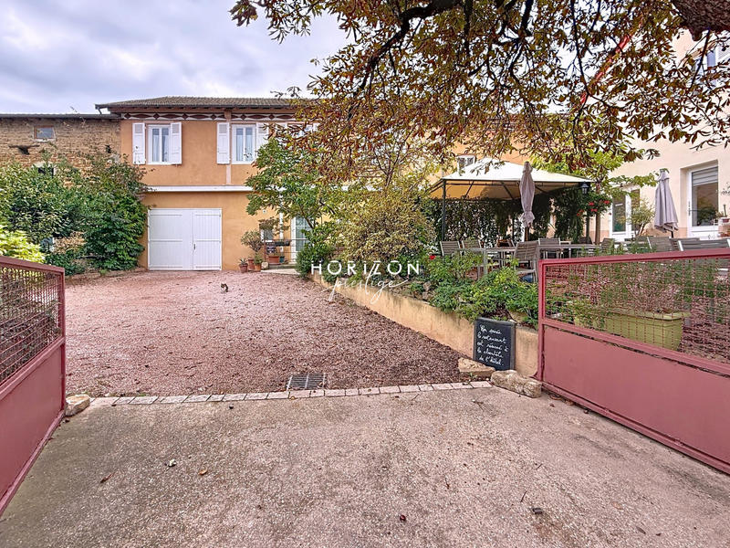 Fonds de commerce - 500 m²