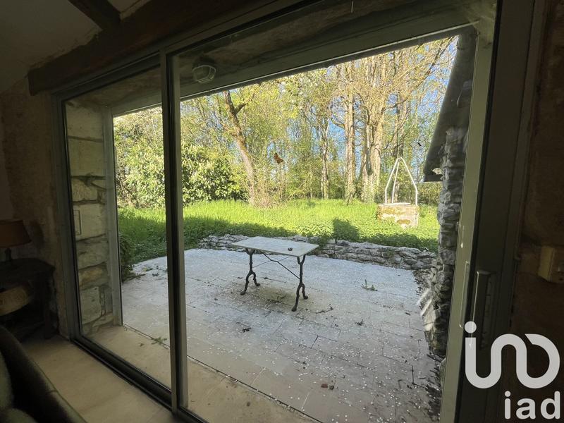 Maison - 222 m² - 8 pièces