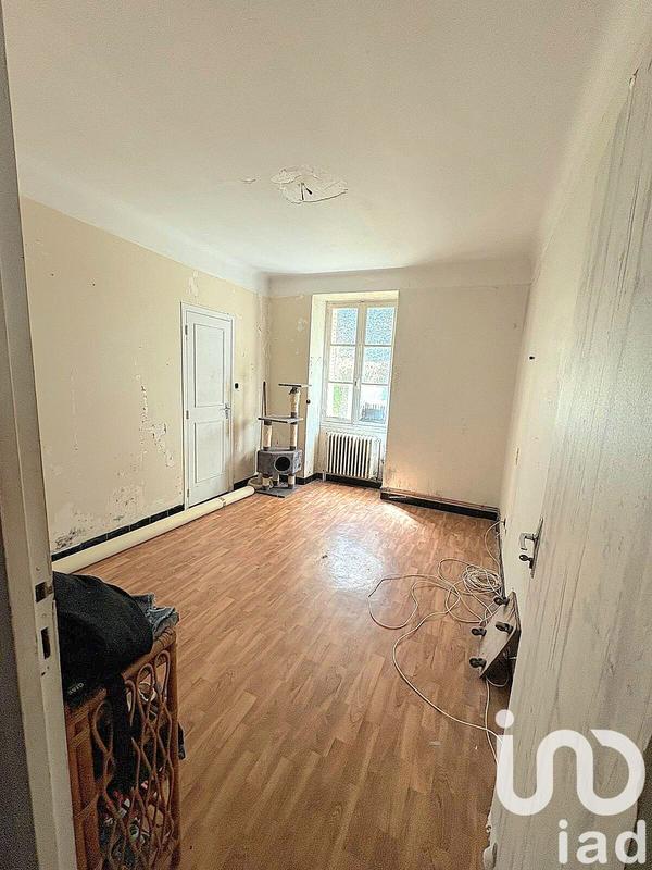 Maison - 268 m² - 8 pièces