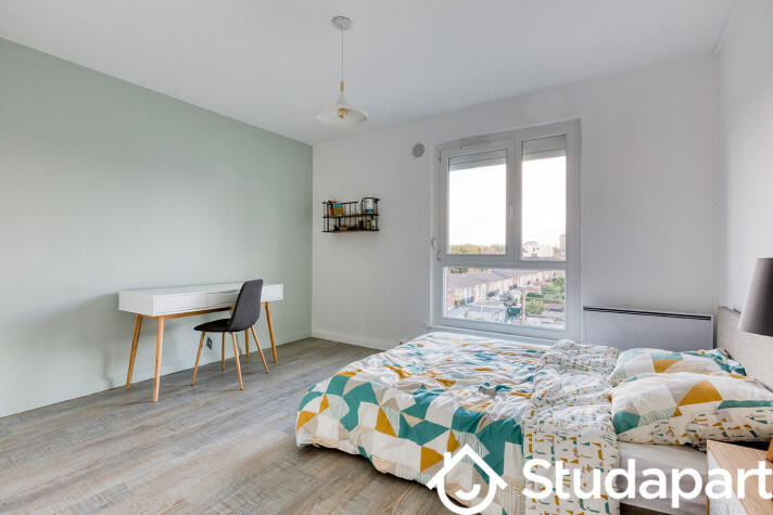 Chambre - 66 m² - 1 pièce