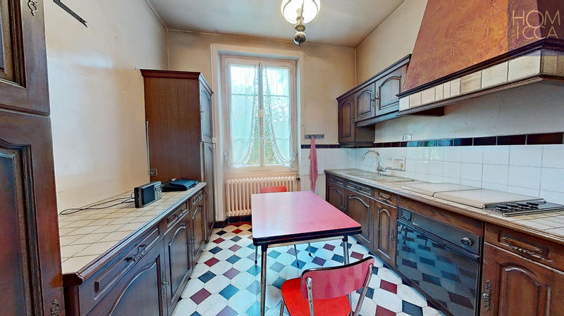 Maison - 143 m² - 6 pièces