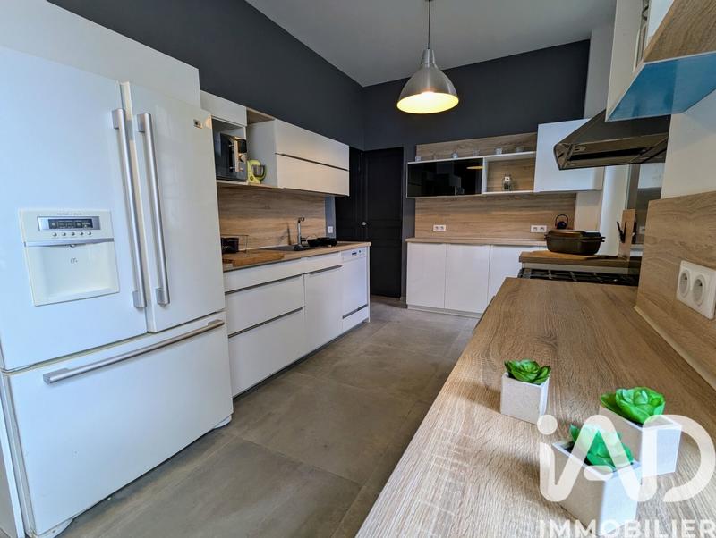 Maison de ville - 193 m² - 8 pièces