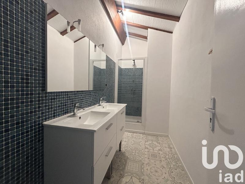 Maison - 825 m² - 15 pièces