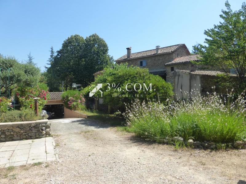 Mas - 242 m² - 9 pièces