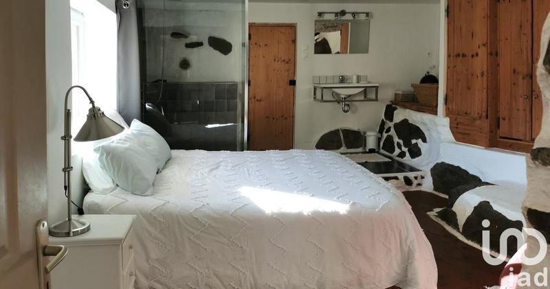 Appartement - 290 m² - 13 pièces