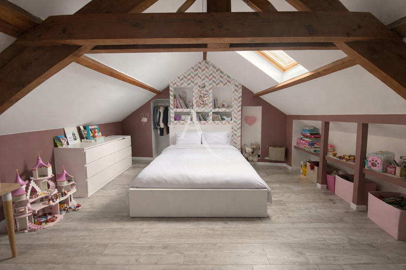 Maison - 97 m² - 5 pièces