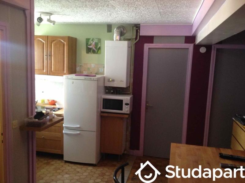 Chambre - 11 m² - 1 pièce