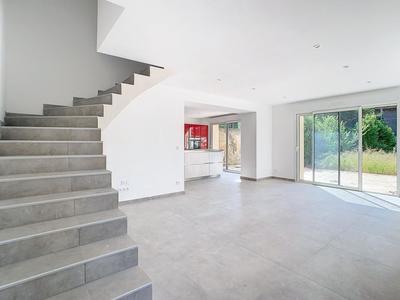 Mas - 138 m² - 5 pièces