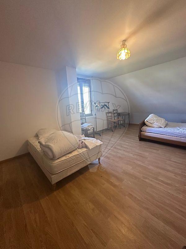 Maison - 139 m² - 5 pièces