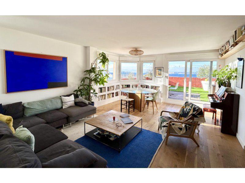 Appartement - 90 m² - 3 pièces