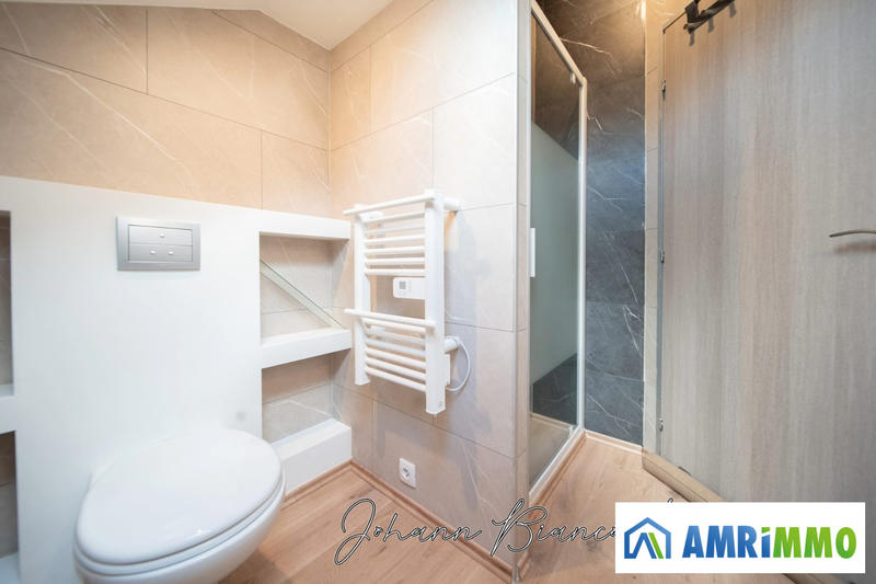 Maison - 144 m² - 5 pièces