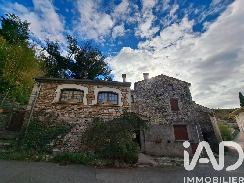 Maison de village - 102 m² - 6 pièces