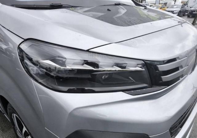 Peugeot Expert Cabine Approfondie Fixe m Diesel 180 Ch Automatique Tech Edition