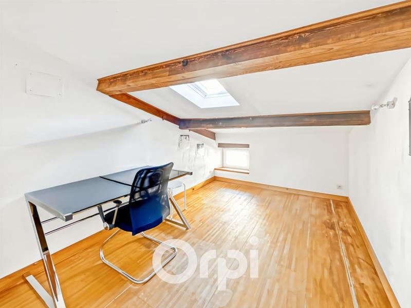 Maison - 159 m² - 6 pièces