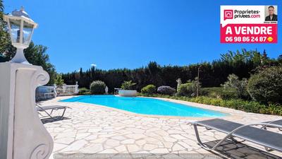 Maison - 213 m² - 6 pièces