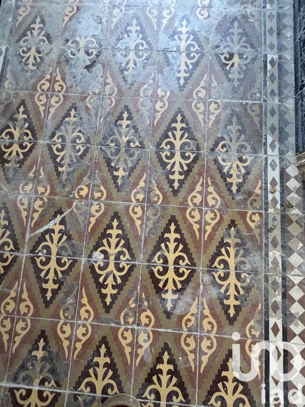 Maison de ville - 390 m² - 12 pièces