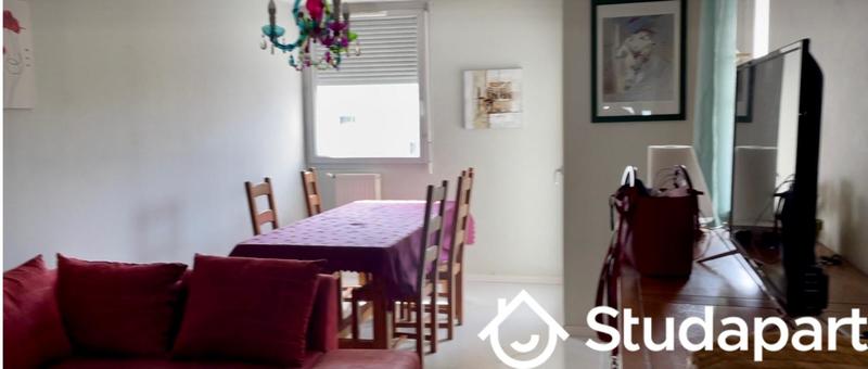 Chambre - 12 m² - 1 pièce