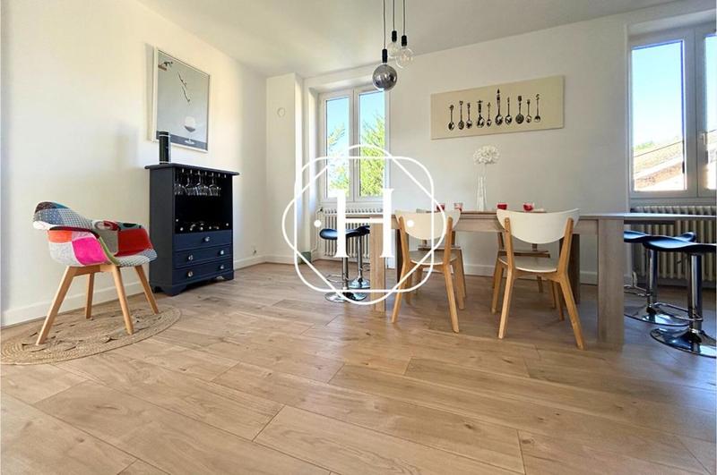 Appartement - 89 m² - 4 pièces