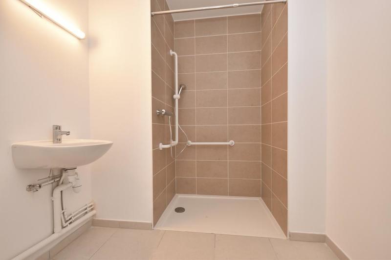 Appartement - 64 m² - 2 pièces