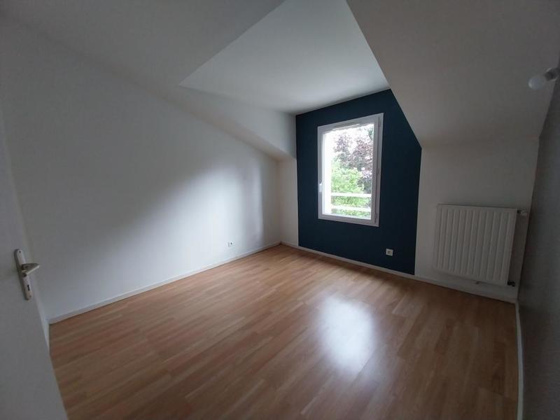 Pavillon - 96 m² - 5 pièces