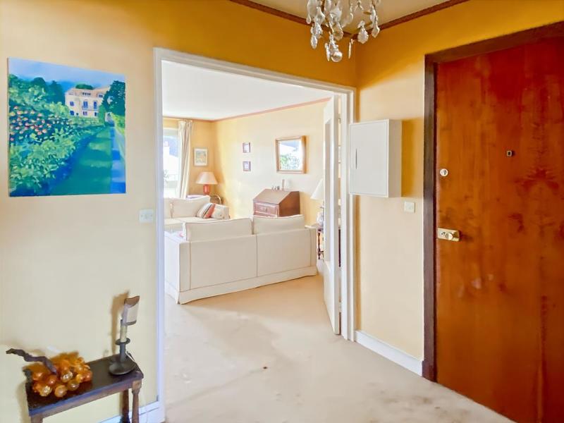 Appartement - 75 m² - 3 pièces