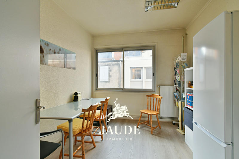 Appartement - 96 m² - 4 pièces