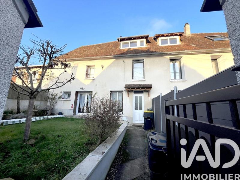 Maison - 110 m² - 5 pièces