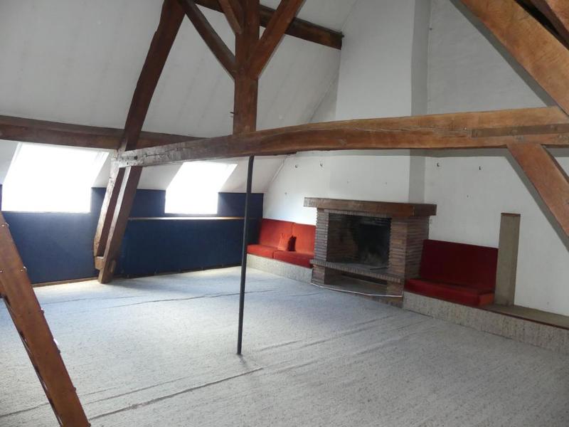 Maison - 340 m² - 6 pièces