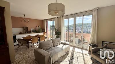 Appartement - 82 m² - 4 pièces